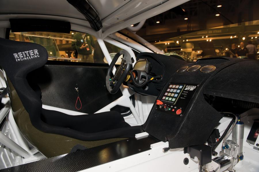  Lamborghini Gallardo LP600 GT3 Racing Car 2011 года  (фото 7 из 24)